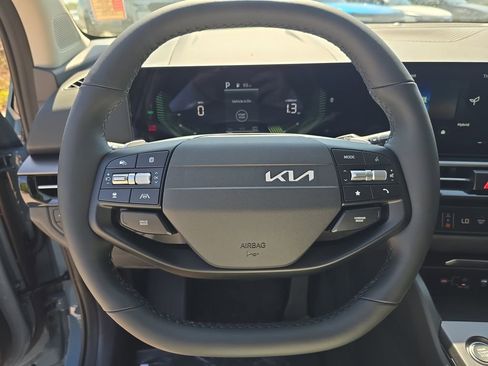 New 2026 Kia Sportage S AWD/4WD image 28