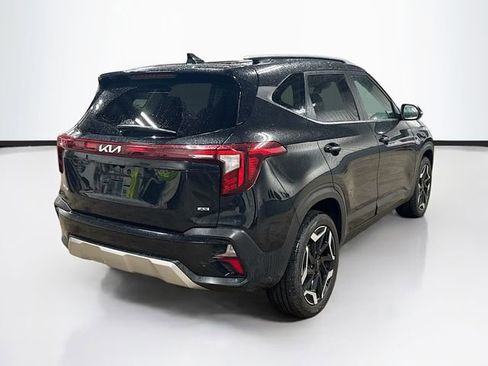 Used 2025 Kia Seltos SX w/ SX Sunroof Package AWD/4WD image 7