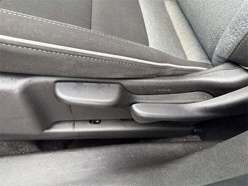 Used 2025 Chevrolet TrailBlazer LT image 15