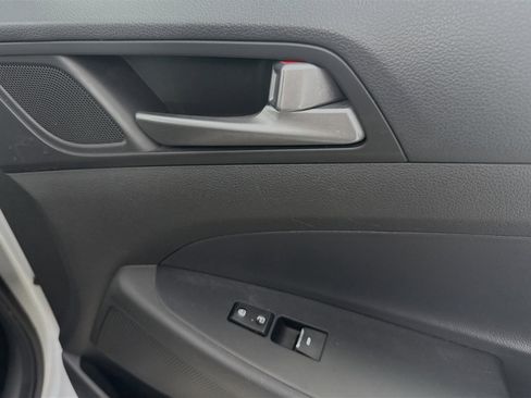 Used 2018 Hyundai Tucson Limited w/ Ultimate Package 02 image 31