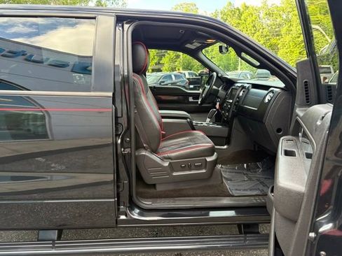 Used 2014 Ford F150 FX4 w/ Equipment Group 402A Luxury AWD/4WD image 30