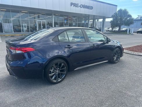 Used 2025 Toyota Corolla SE image 3