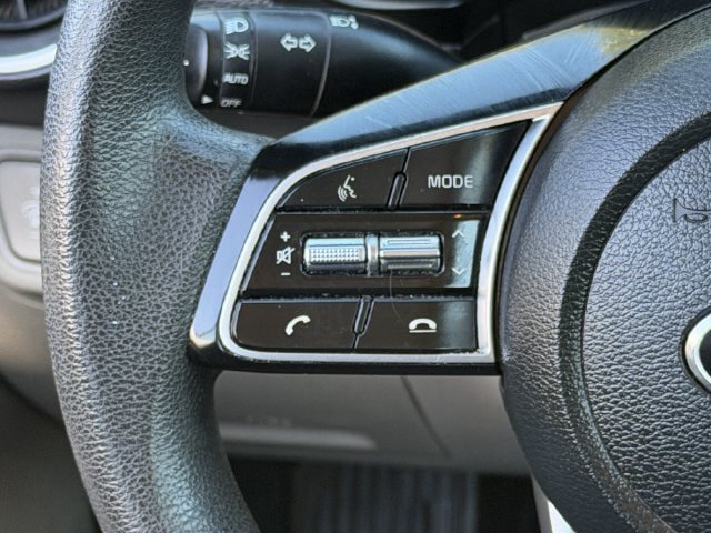 Used 2019 Kia Forte LXS FWD image 12