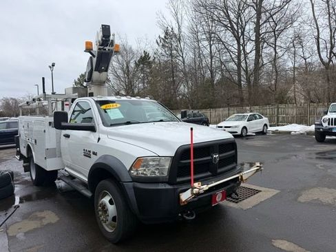 Used 2014 RAM 4500 Tradesman RWD image 2