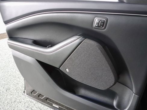 Used 2023 Ford Mustang Mach-E Premium RWD image 21