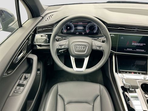Used 2026 Audi Q7 3.0T Premium Plus w/ Premium Plus Package image 11