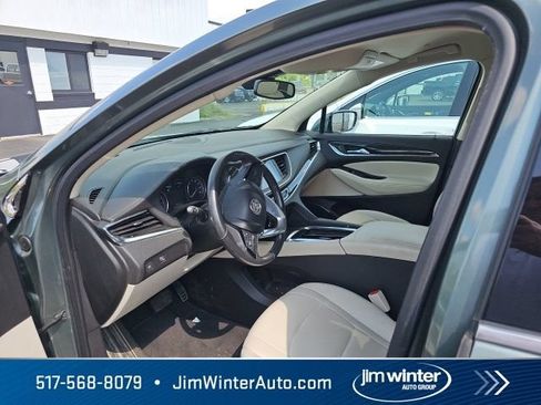Used 2023 Buick Enclave Essence AWD/4WD image 12
