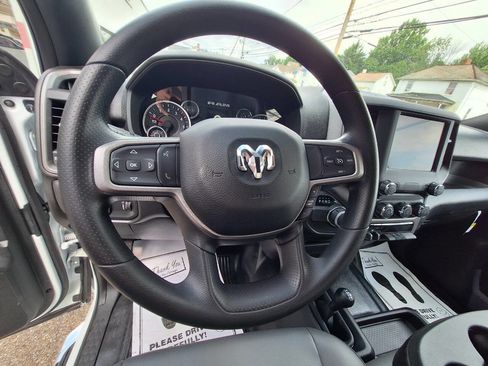 New 2024 RAM 3500 Tradesman w/ Chrome Appearance Group image 9