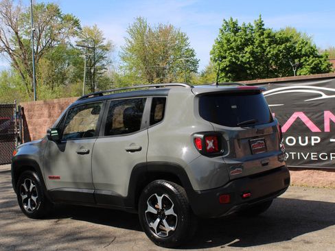 Used 2020 Jeep Renegade Trailhawk w/ Cold Weather Group AWD/4WD image 3