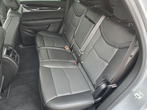 Certified 2025 Cadillac XT5 Premium Luxury image 10