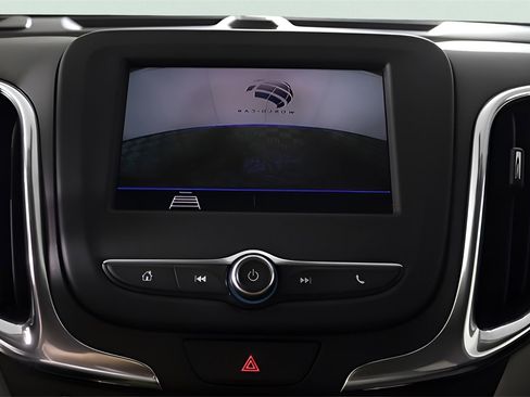 Used 2020 Chevrolet Equinox LT image 16