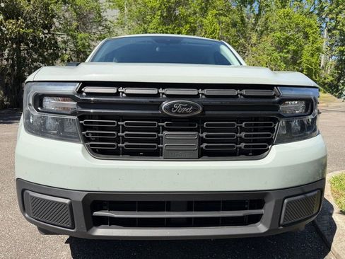 Used 2024 Ford Maverick Lariat w/ Black Appearance Package image 3