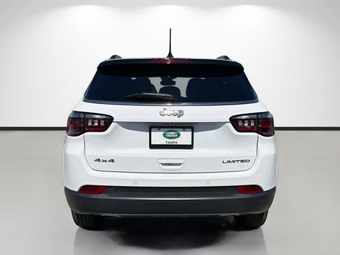 Used 2023 Jeep Compass Limited AWD/4WD image 4