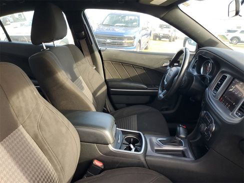 Used 2023 Dodge Charger SXT image 33