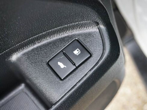 Used 2021 Honda Pilot Special Edition image 30