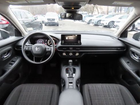 Certified 2024 Honda HR-V LX image 17