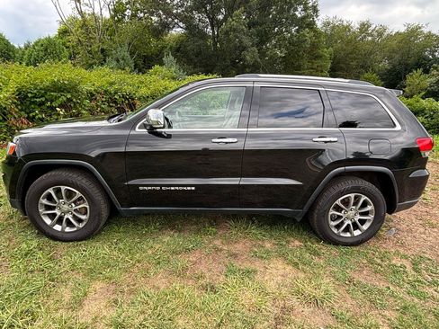 Used 2014 Jeep Grand Cherokee Limited w/ Luxury Group II AWD/4WD image 8