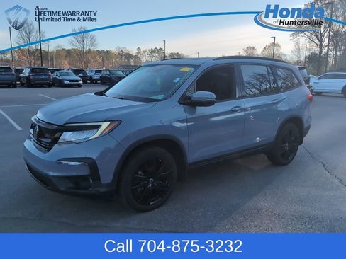 Used 2022 Honda Pilot Black Edition image 3