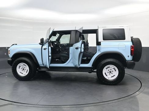 Used 2025 Ford Bronco Heritage Edition AWD/4WD image 39