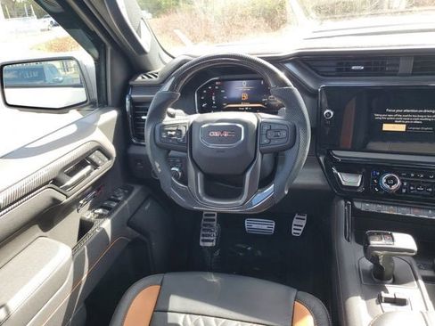 New 2026 GMC Sierra 1500 AT4 w/ Technology Package AWD/4WD image 15