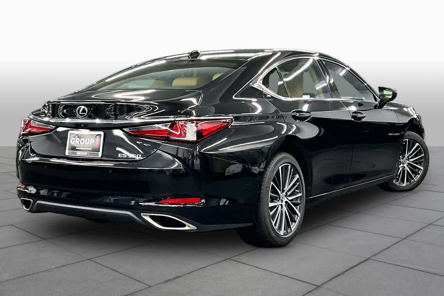 Used 2025 Lexus ES 350 w/ Premium Package FWD image 13
