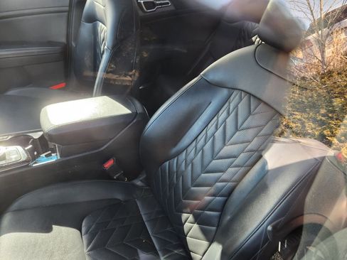 Certified 2023 Kia Sportage X-Line w/ X-Line Premium Package image 24