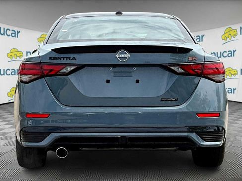 New 2025 Nissan Sentra SR w/ Midnight Edition image 6