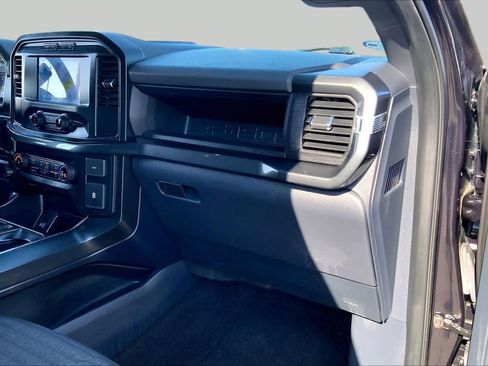 Used 2022 Ford F150 XL w/ STX Appearance Package RWD image 17