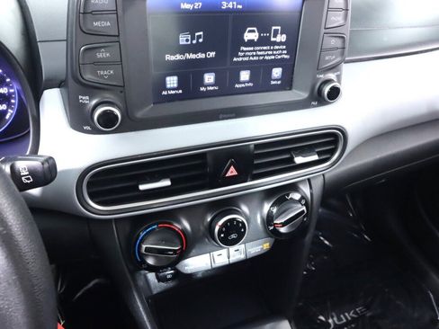 Used 2021 Hyundai Kona SE FWD image 15