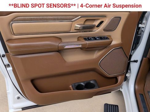 Used 2019 RAM 1500 Limited image 11