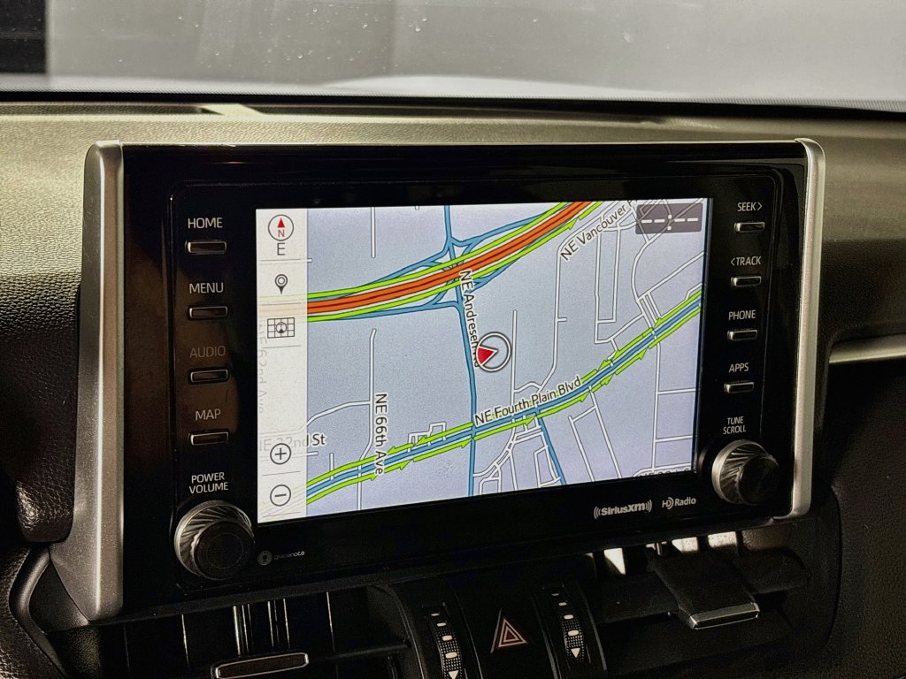 Used 2019 Toyota RAV4 Limited FWD image 16