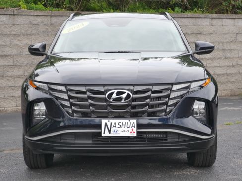 Used 2024 Hyundai Tucson Blue AWD/4WD image 2