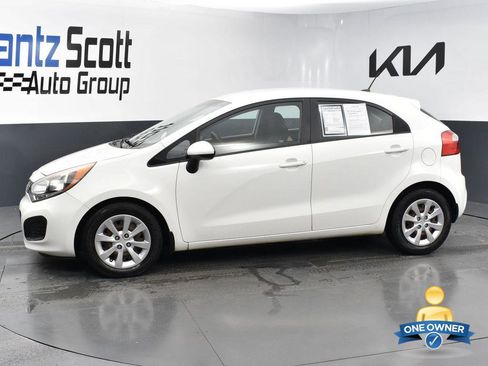 Used 2013 Kia Rio LX w/ PWR Pkg image 2