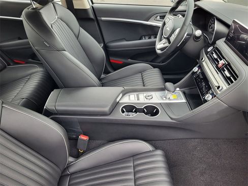 New 2026 Genesis G70 2.5T Prestige image 14