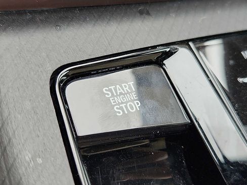 Used 2025 BMW X3 xDrive30i w/ Premium Package image 22