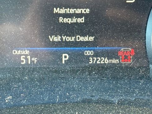 Used 2024 Toyota Highlander XLE image 27