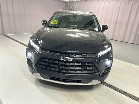 Used 2024 Chevrolet Blazer LT w/ Convenience Package image 2