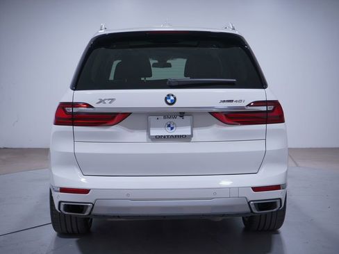 Used 2022 BMW X7 xDrive40i w/ Parking Assistance Package image 5
