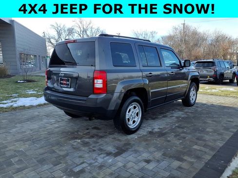 Used 2016 Jeep Patriot Sport w/ Power Value Group image 4