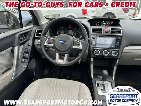 Used 2018 Subaru Forester 2.5i Premium w/ All-Weather Package image 8