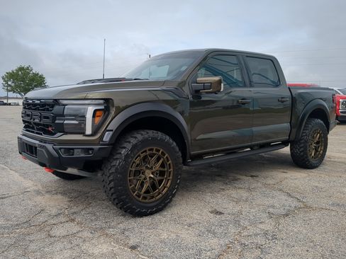 Used 2025 Ford F150 Raptor w/ Equipment Group 803A Raptor R AWD/4WD image 6