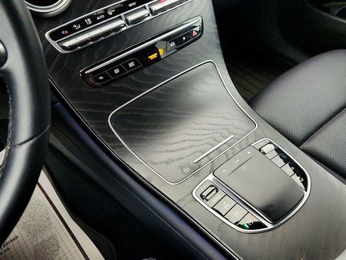 Used 2023 Mercedes-Benz GLC 300 4MATIC Coupe image 16