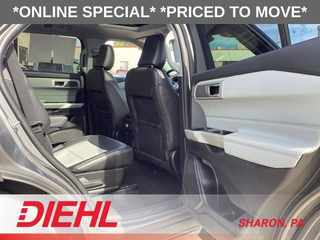 Certified 2022 Ford Explorer XLT w/ Equipment Group 202A AWD/4WD image 12