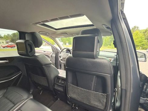 Used 2013 Mercedes-Benz GL 450 4MATIC image 46