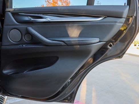 Used 2016 BMW X5 xDrive35i image 11