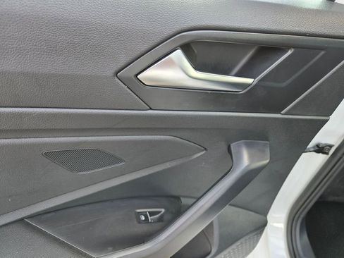 Used 2025 Volkswagen Jetta Sport FWD image 26