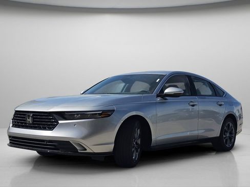 New 2026 Honda Accord EX-L image 19