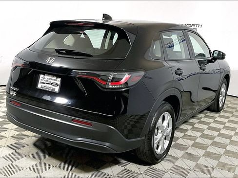 Used 2025 Honda HR-V LX image 9