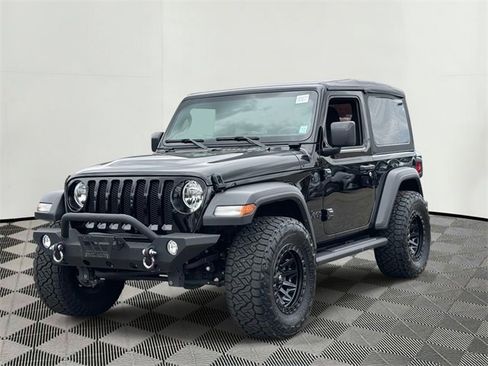 Used 2023 Jeep Wrangler Sport S image 7