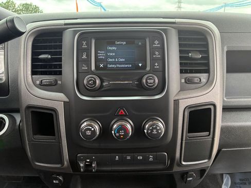 Used 2018 RAM 3500 Tradesman w/ Chrome Appearance Group image 18